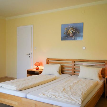 Ferienwohnungen Seeblick Millstatt Exteriör bild